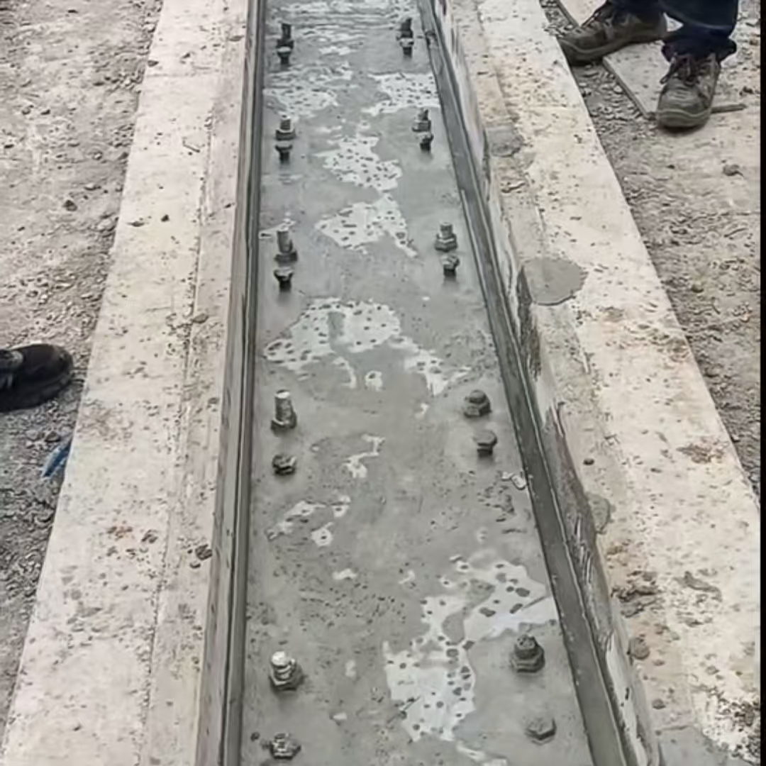 泸定环氧树脂轨道胶泥是什么？用在哪里？